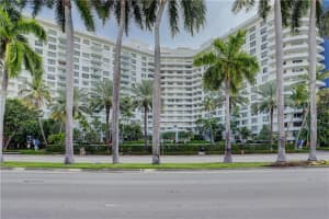 5151 Collins Ave APT 1722, Miami Beach, FL 33140, Sold 05/30/23