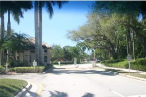 MLS# F10368982, Weston, Florida 33327