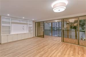 1100 SE 5th Ct APT 29, Pompano Beach, FL 33060, Sold 04/07/23