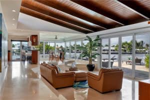 3207 NE 38th St, Fort Lauderdale, FL 33308, Sold 05/15/23