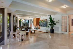 3207 NE 38th St, Fort Lauderdale, FL 33308, Sold 05/15/23