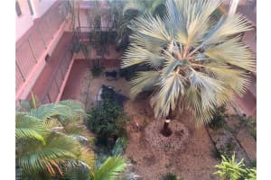 2851 Somerset Dr APT 403, Lauderdale Lakes, FL 33311, Sold 09/25/23