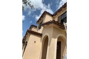 4945 NW 55th Pl, Tamarac, FL 33319, Sold 04/10/23