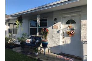 8511 NW 185th St, Hialeah, FL 33015, Sold 05/01/23