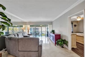103 NE 19th Ave #322c, Deerfield Beach, FL 33441, Sold 05/30/23