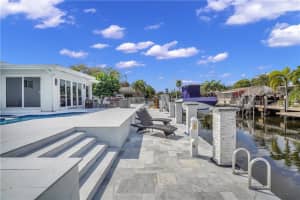 2397 SE 12th St, Pompano Beach, FL 33062, Sold 04/24/23