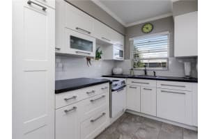 181 NE 14th Ave #15c, Hallandale Beach, FL 33009, Sold 06/16/23