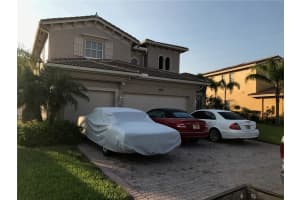 1925 Newmark Cir SW, Vero Beach, FL 32968, Sold 11/22/23