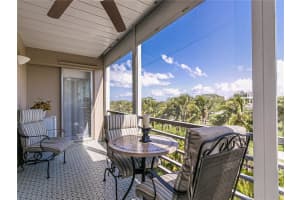 300 NE 14th Ave APT 501, Hallandale Beach, FL 33009, Sold 04/13/23