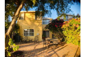 4068 Eastridge Dr, Pompano Beach, FL 33064, Sold 04/17/23