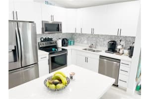 3351 Bonito Ln, Margate, FL 33063, Sold 03/14/23