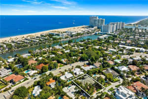 1518 E Lake Dr, Fort Lauderdale, FL 33316, Sold 09/19/23