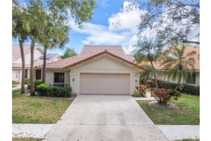2580 Iroquois Cir, West Palm Beach, FL 33409, Sold 06/26/23