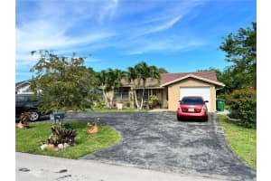 7004 NW 95th Terrace, Tamarac, FL 33321, Sold 04/19/23