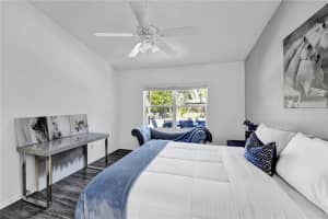 10561 Paso Fino Dr, Wellington, FL 33449, Sold 04/07/23