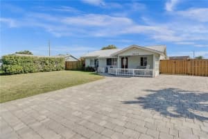 9602 NW 66th Ct, Tamarac, FL 33321, Sold 05/08/23