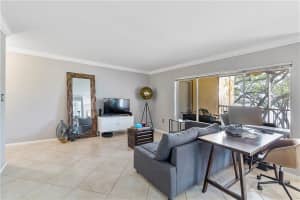 2425 NW 33rd St APT 1309, Oakland Park, FL 33309, Sold 05/05/23