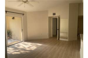 2457 Centergate Dr, Miramar, FL 33025 - MLS#F10370915