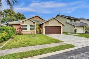 3232 NW 122nd Ave, Sunrise, FL 33323 Sold 07/27/23