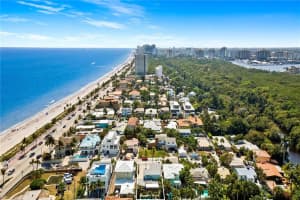 3321 NE 16th Ct, Fort Lauderdale, FL 33305, Sold 06/16/23