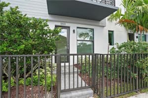 559 NE 21st Ct #5, Wilton Manors, FL 33305, Sold 05/25/23