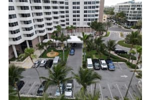 2899 Collins Ave, Miami, FL 33140, Sold 04/25/23
