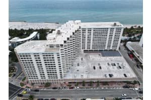 2899 Collins Ave, Miami, FL 33140, Sold 04/25/23