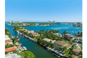 1749 SE 10th St, Fort Lauderdale, FL 33316, Sold 04/28/23