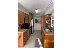 9263 NW 9th Pl, Plantation, FL 33324, Sold 05/30/23