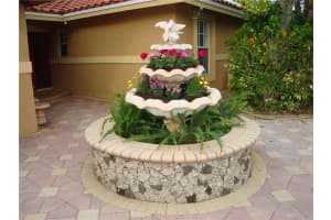 7218 NW 42nd St, Coral Springs, FL 33065, Sold 08/14/23