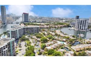 400 Leslie Dr APT 925, Hallandale Beach, FL 33009, Sold 08/31/23