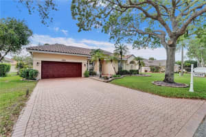 16280 Owasco Cir, Davie, FL 33331, Sold 04/20/23