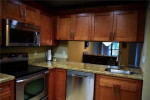 7500 NW 1st Ct Apt 209-3, Plantation, FL 33317, Sold 07/31/23