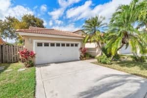 6711  Saltaire Ter, Margate, FL 33063 Sold 07/31/23