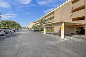 2400 NE 1st Ln   406, Boynton Beach, FL 33435 Sold 05/31/23