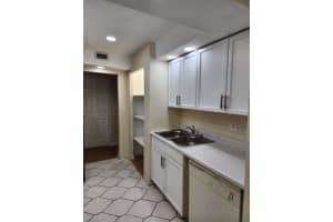 3660 INVERRARY DR 3L, Lauderhill, FL 33319 - MLS#F10372011