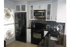 1893 S Ocean Dr APT 403, Hallandale Beach, FL 33009, Sold 05/22/23