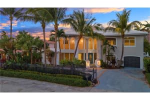 3321 NE 16th Pl, Fort Lauderdale, FL 33305 Sold 06/01/23