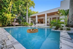 607 SE 6th St, Fort Lauderdale, FL 33301, Sold 06/28/23