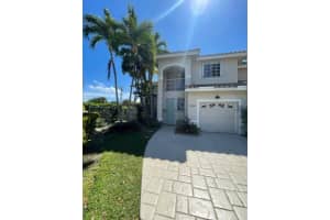 2934  Port Royale Ln   2934, Fort Lauderdale, FL 33308 Sold 08/25/23