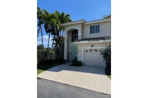 2934  Port Royale Ln   2934, Fort Lauderdale, FL 33308 Sold 08/25/23