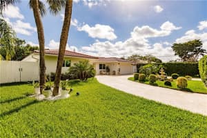 830 NW 6th Dr, Boca Raton, FL 33486, Sold 04/26/23