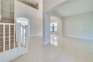 19124  Seneca Ave, Weston, FL 33332 Sold 05/25/23