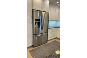 35 Forest Park Dr, Vero Beach, FL 32962, Sold 04/28/23