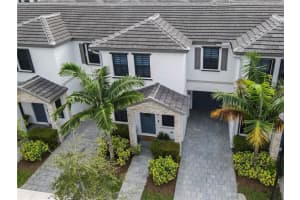 1612 SW 28th St, Fort Lauderdale, FL 33315, Sold 05/02/23