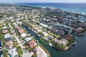 3711 NE 29th Ave, Lighthouse Point, FL 33064 Sold 05/31/23