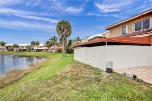 8262 NW 191st Ln   14R, Hialeah, FL 33015 Sold 10/13/23