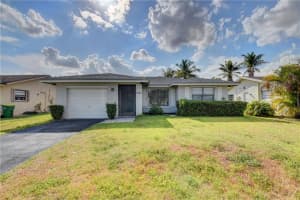 8285 Nw 98th Ave Tamarac, FL 33321 Sold 05/11/23