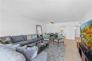 3850  Galt Ocean Dr   1908, Fort Lauderdale, FL 33308 Sold 09/20/23