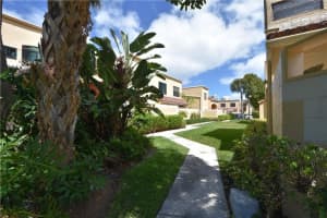 20904  LEEWARD CT   22-2, Aventura, FL 33180 Sold 06/12/23